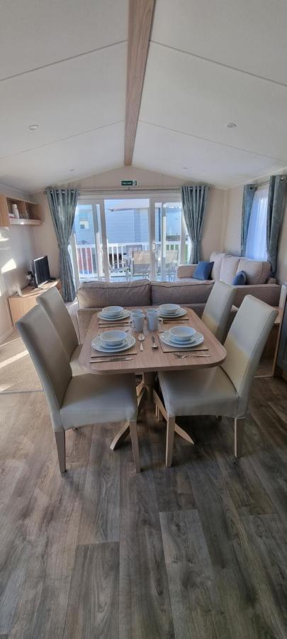 Parkview Caravan California Cliffs เกรทยาร์มัธ ภายนอก รูปภาพ