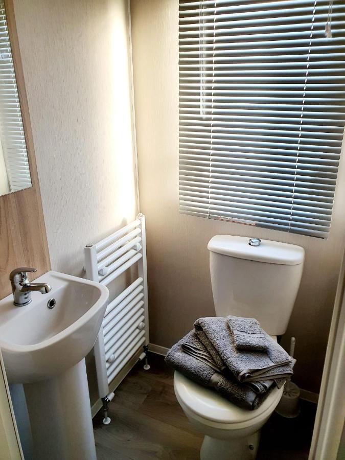 Parkview Caravan California Cliffs เกรทยาร์มัธ ภายนอก รูปภาพ
